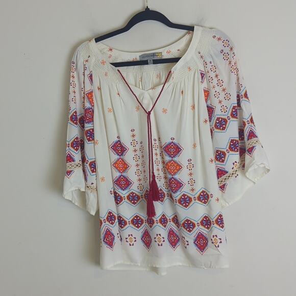 Boho Lightweight Pull Over Top With Crochet Lace Smocked Details Medium - Picture 7 of 10